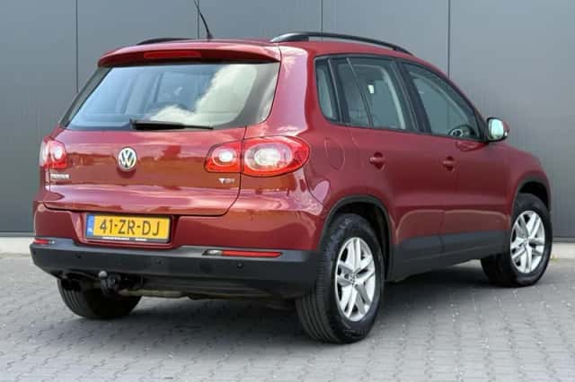 Volkswagen Tiguan (2008) thumbnail 4