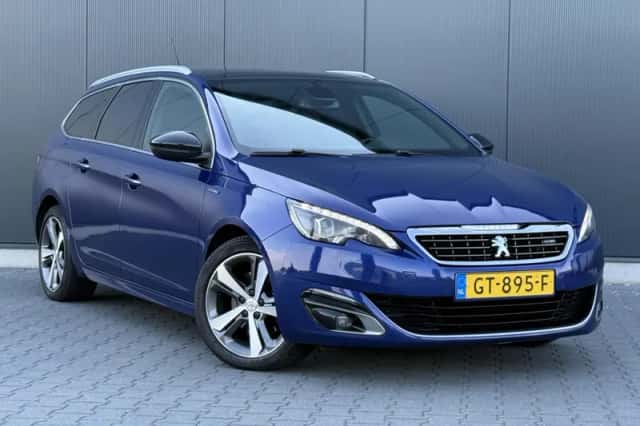Peugeot 308 (2015) thumbnail 2