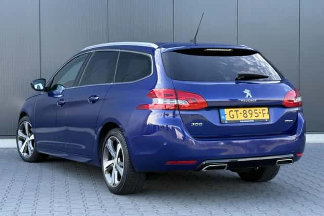 Peugeot 308 (2015) thumbnail 3