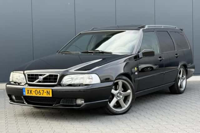 Volvo V70 (2002) thumbnail 1