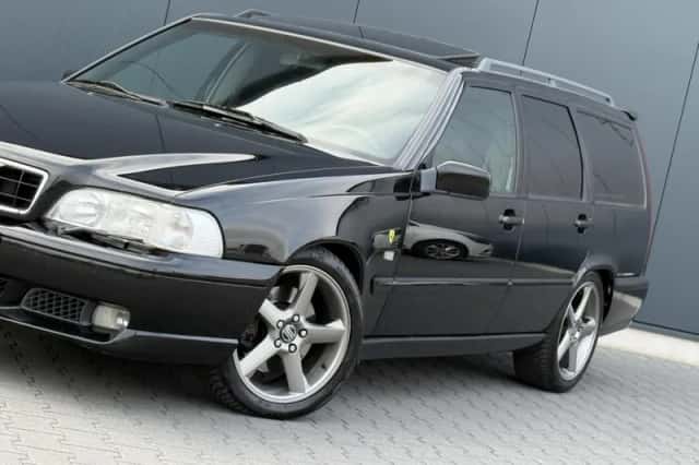 Volvo V70 (2002) thumbnail 6