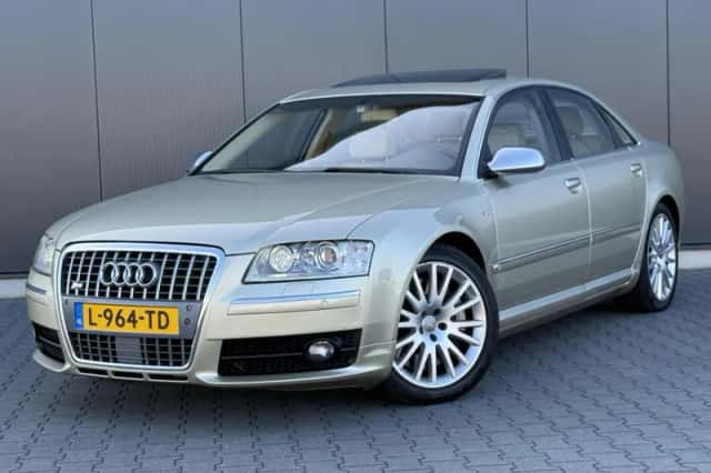 Audi S8 (2006) thumbnail 1