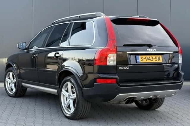 Volvo XC90 (2007) thumbnail 3