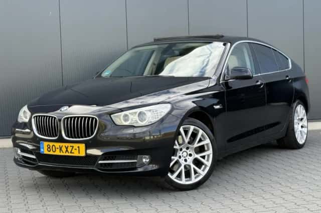 BMW 5-Serie (2010) thumbnail 1