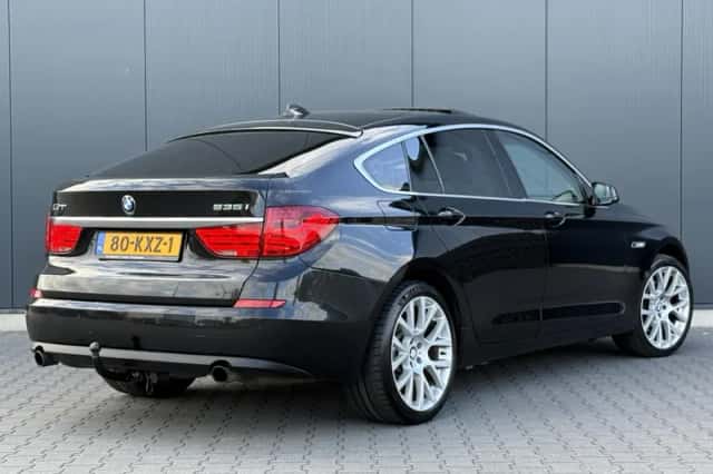 BMW 5-Serie (2010) thumbnail 4