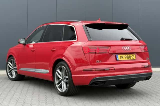Audi Q7 (2016) thumbnail 3