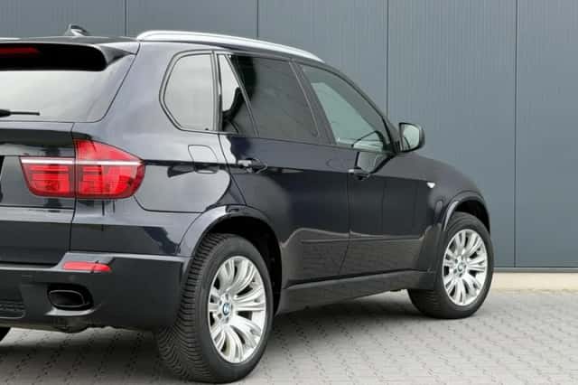 BMW X5 (2011) thumbnail 5