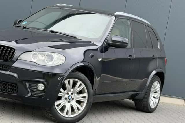 BMW X5 (2011) thumbnail 6