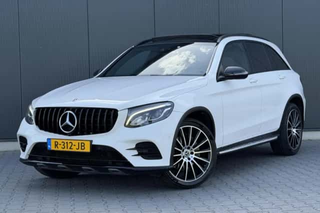 Mercedes-Benz GLC-Klasse (2018) thumbnail 1