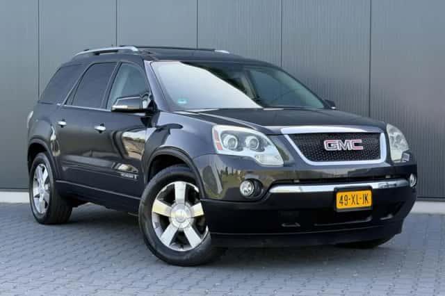 GMC Acadia (2007) thumbnail 2
