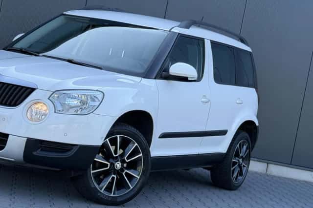 Škoda Yeti (2011) thumbnail 6