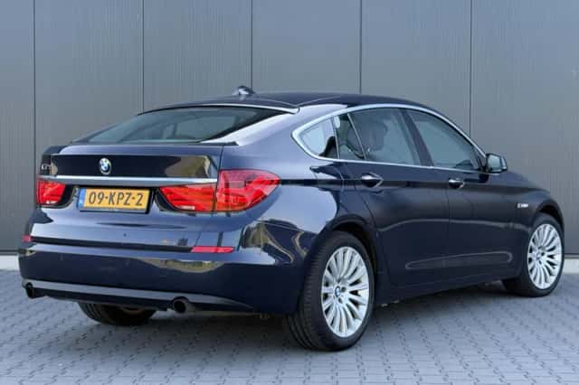 BMW 5-Serie (2010) thumbnail 4