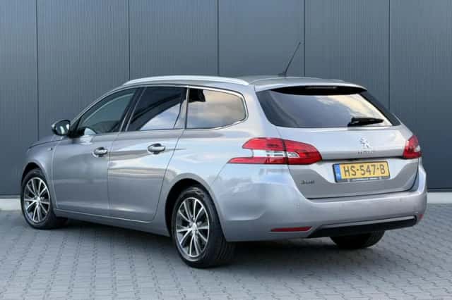 Peugeot 308 (2016) thumbnail 3