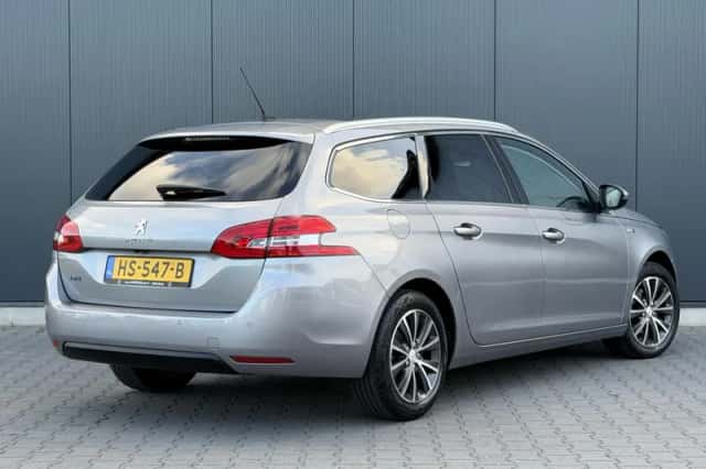 Peugeot 308 (2016) thumbnail 4