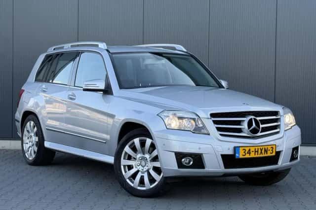 Mercedes-Benz GLK-Klasse (2009) thumbnail 2