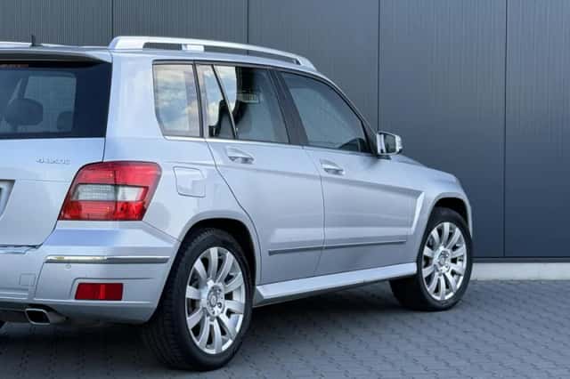 Mercedes-Benz GLK-Klasse (2009) thumbnail 5