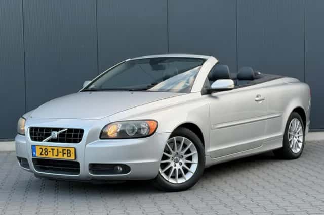 Volvo C70 (2006) thumbnail 1