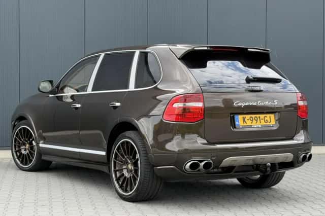Porsche Cayenne (2008) thumbnail 3