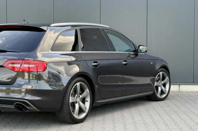 Audi A4 (2014) thumbnail 5
