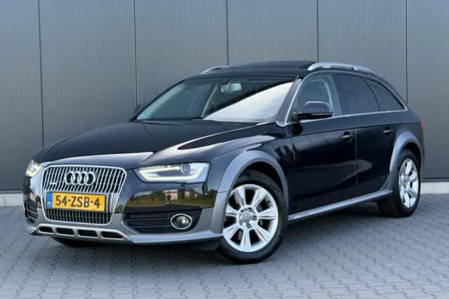 Audi A4 Allroad (2013) thumbnail 1