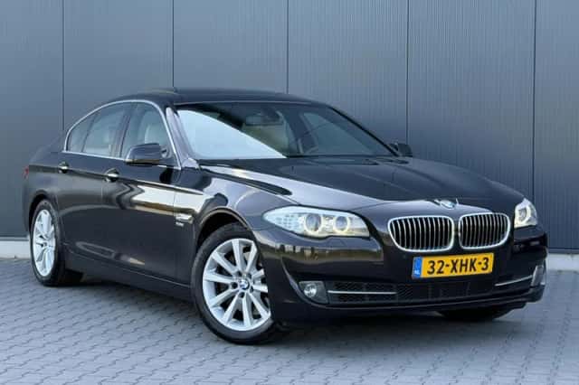 BMW 5-Serie (2012) thumbnail 2