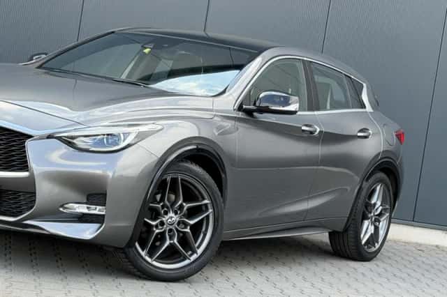Infiniti Q30S (2016) thumbnail 6