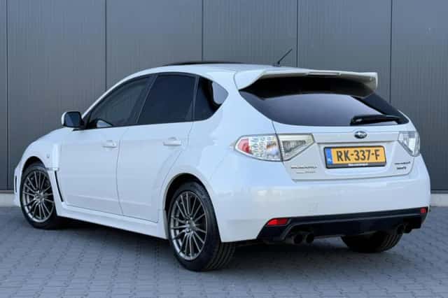 Subaru Impreza (2013) thumbnail 3