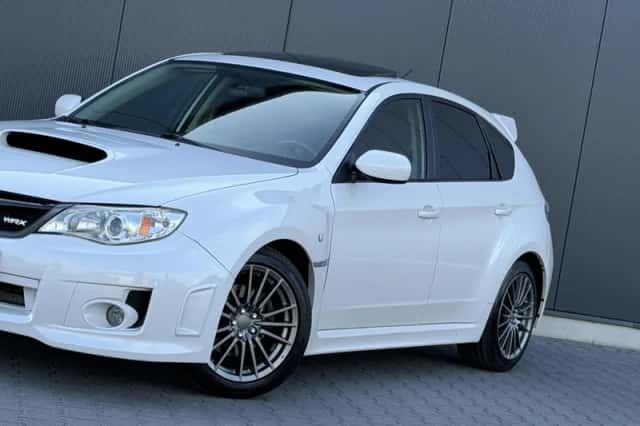 Subaru Impreza (2013) thumbnail 6