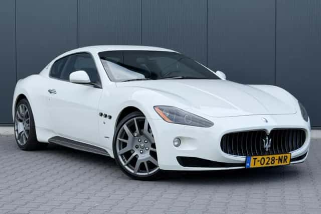 Maserati GranTurismo (2007) thumbnail 2