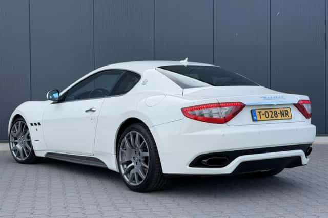 Maserati GranTurismo (2007) thumbnail 3