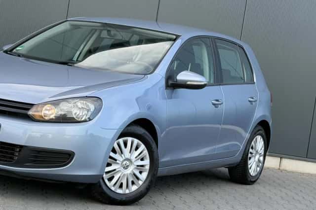 Volkswagen Golf (2009) thumbnail 6