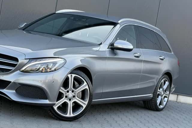 Mercedes-Benz C-Klasse (2015) thumbnail 5