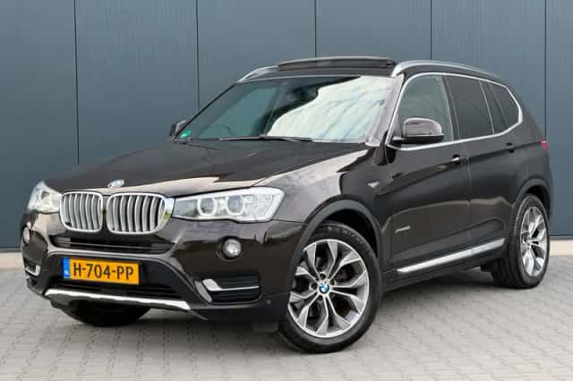 BMW X3 (2015) thumbnail 1