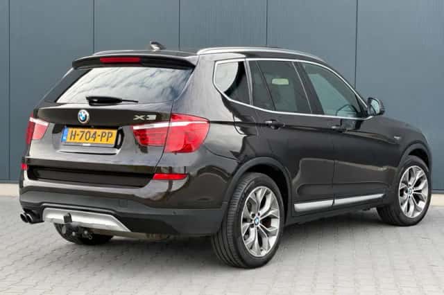 BMW X3 (2015) thumbnail 4