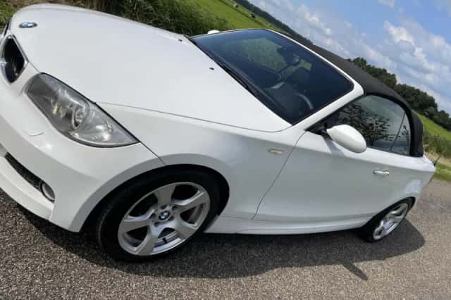 BMW 1-Serie (2009) thumbnail 6