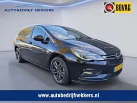 Opel Astra (2019) thumbnail 2