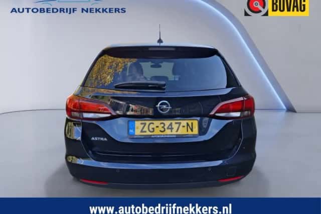 Opel Astra (2019) thumbnail 5