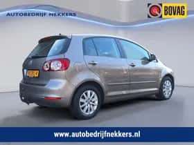 Volkswagen Golf (2013) thumbnail 2