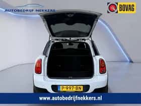 MINI Countryman (2016) thumbnail 14