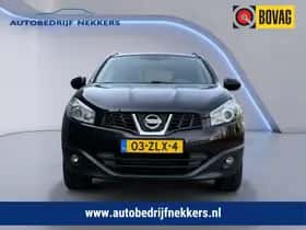 Nissan Qashqai (2013) thumbnail 3