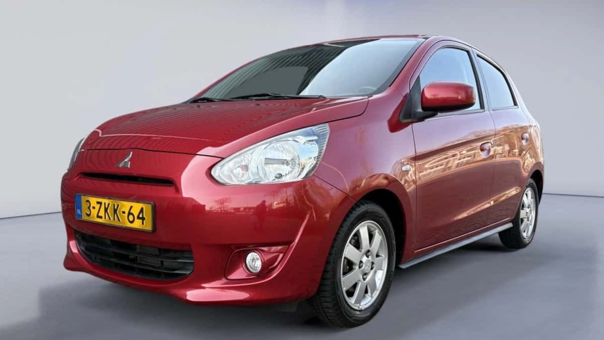 Mitsubishi Space Star (2015) — foto 1