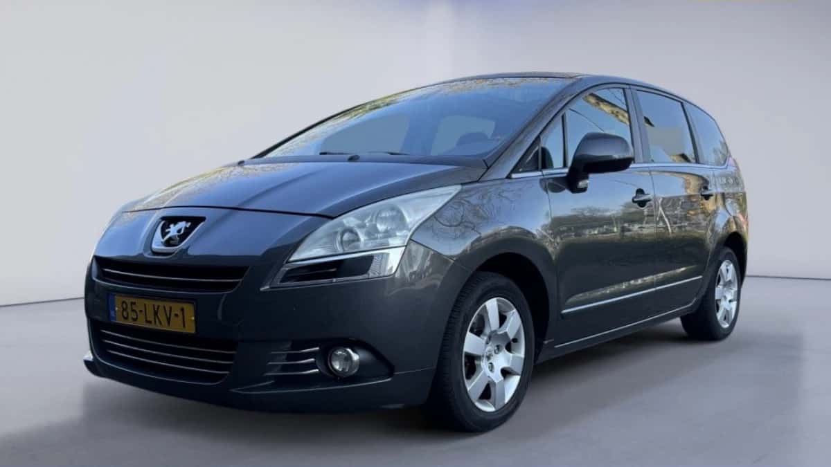Peugeot 5008 (2010) — foto 1
