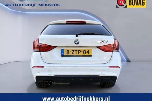 BMW X1 (2015) thumbnail 6