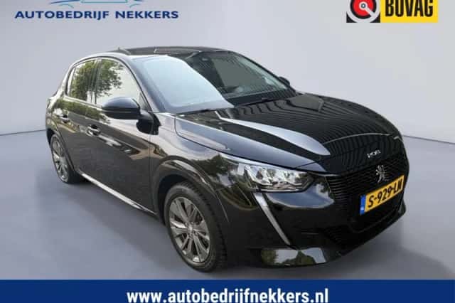 Peugeot 208 (2021) thumbnail 3