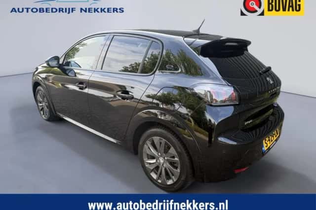 Peugeot 208 (2021) thumbnail 5