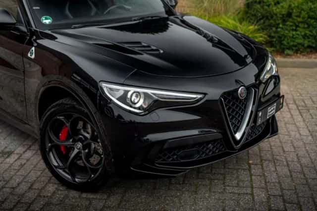Alfa-romeo Stelvio (2018) thumbnail 22