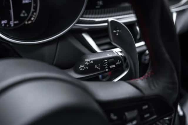 Alfa-romeo Stelvio (2018) thumbnail 43