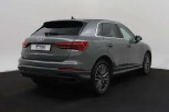Audi Q3 (2022) thumbnail 31