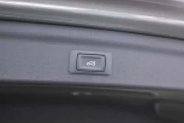 Audi Q3 (2022) thumbnail 39