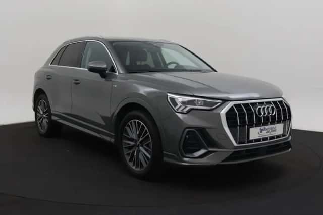 Audi Q3 (2022) thumbnail 6